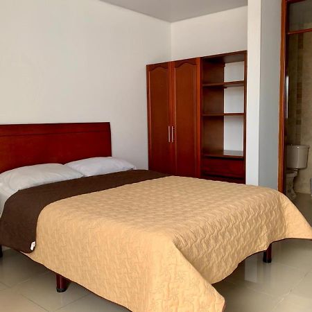 Hotel Universal Duitama Kültér fotó